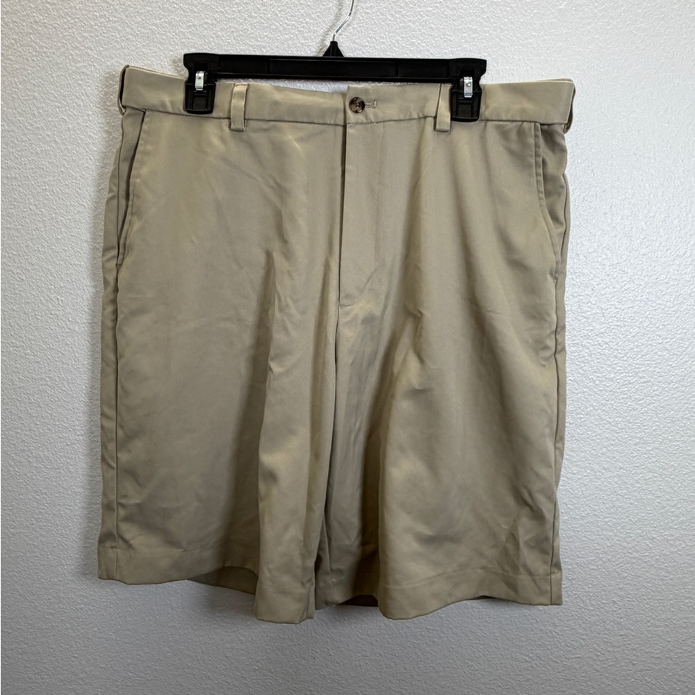 Izod Men's Khaki Flat Front Shorts